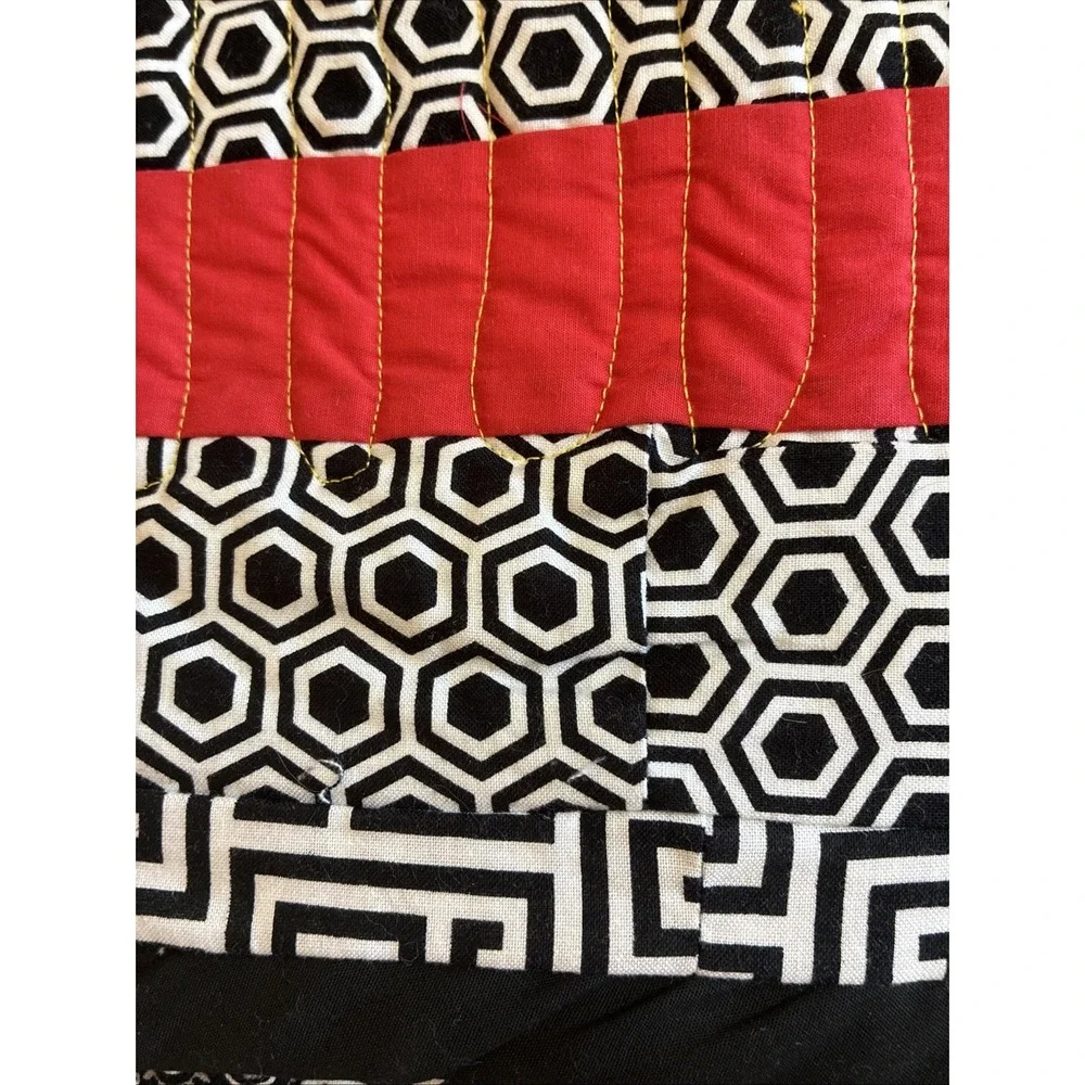 Black & Red Patchwork Quilt Cotton 44